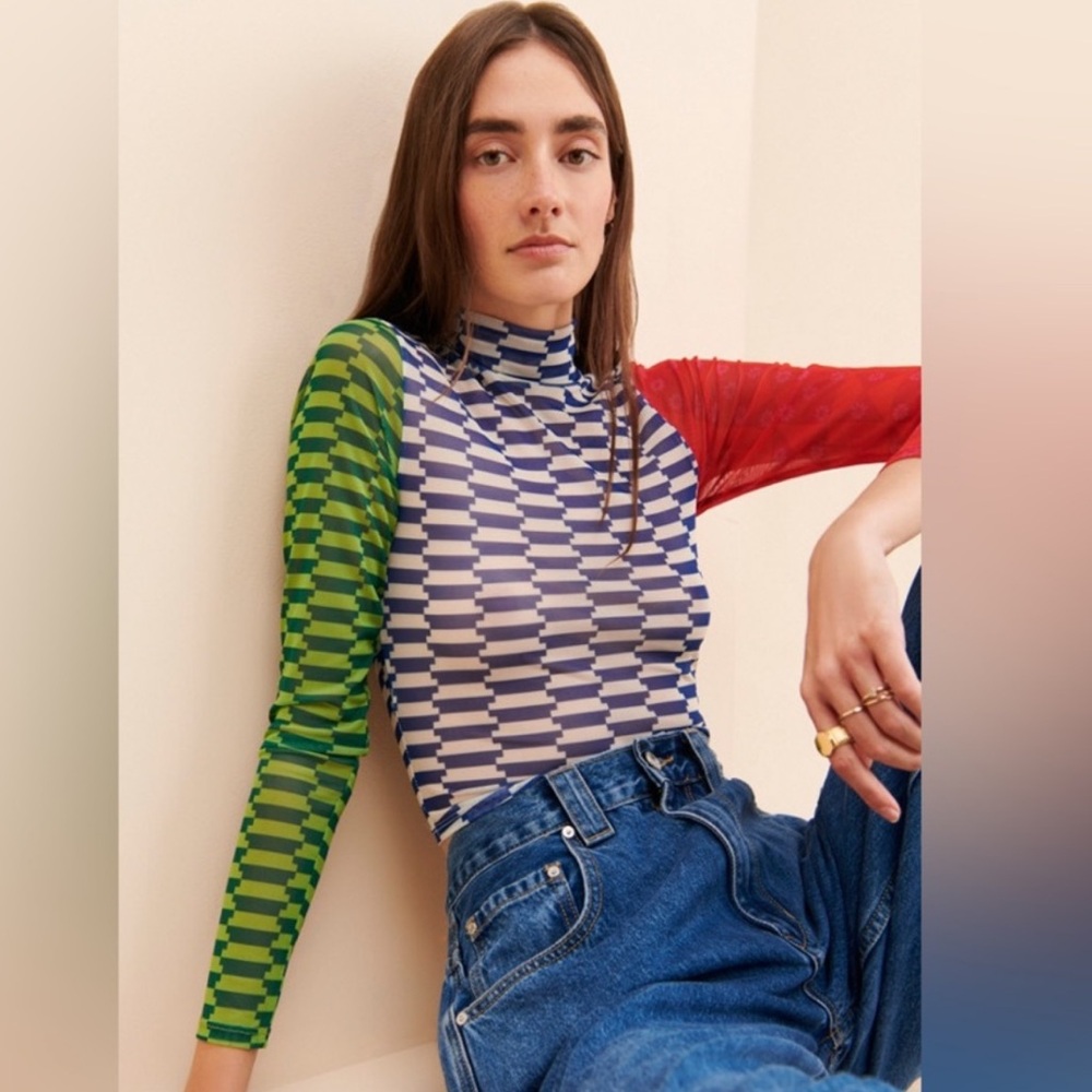 Lisa Says Gah Ana Turtleneck Top – Multicolor